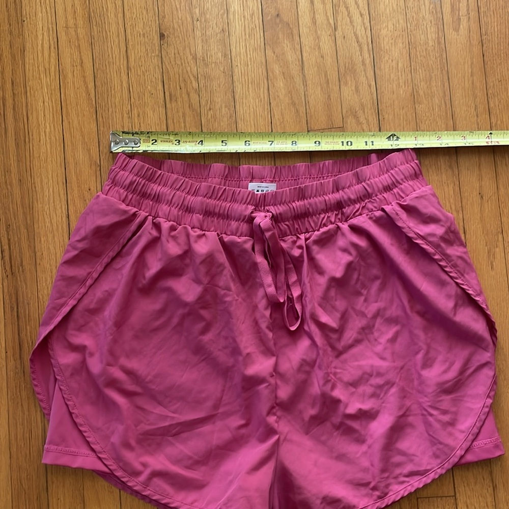 Buffbunny Collection Lifesaver Shorts - Size Medium - Picture 9 of 9